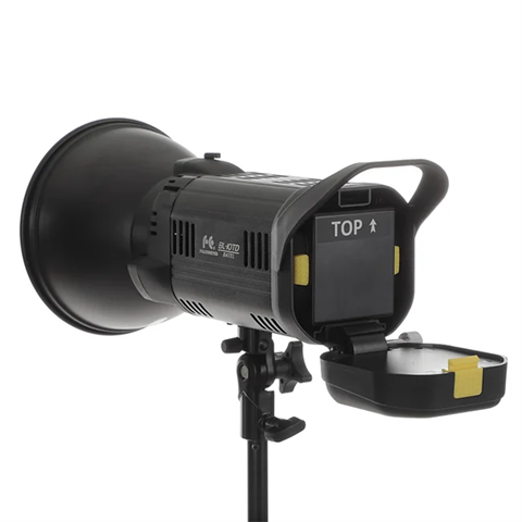 falcon-eyes-bi-color-led-lamp-dimbaar-bl-10td-op-accu-demo.png